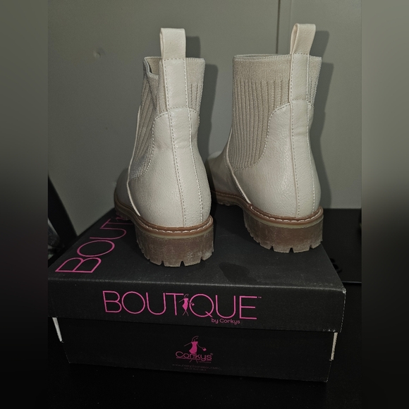 Corkys Boots - Picture 4 of 4